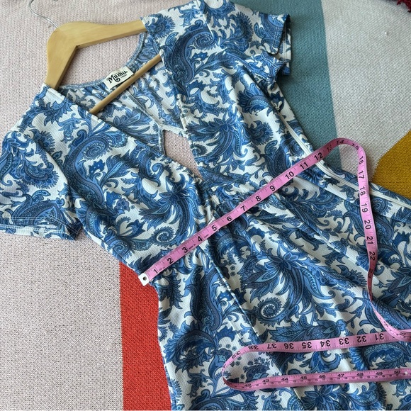 Show Me Your Mumu Antiqua Stretch Ibiza Blue White Floral Dress EUC - Picture 12 of 16